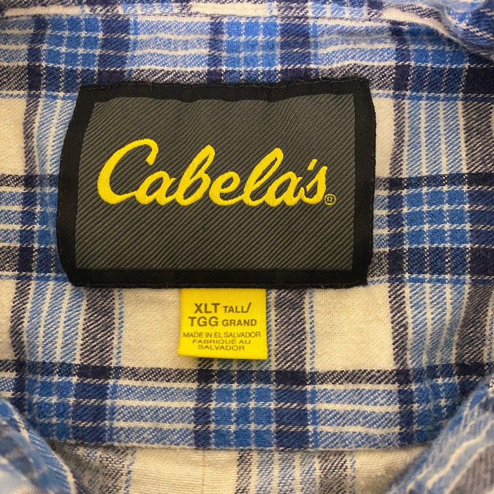 Cabelas Flannel Shirt Men's Size XLT Blue White Plaid Long Sleeve Button Down - Picture 4 of 10
